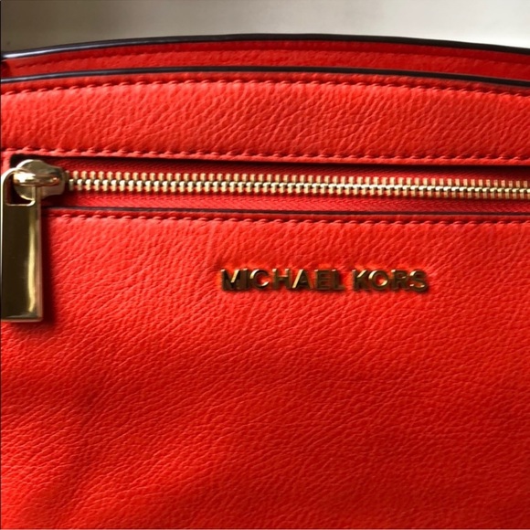Michael Kors crossbody bag - Picture 4 of 6